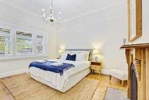 Kilarra House - Heritage Home on Byng St Sleeps 10 - Image 4