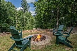 Creekside Bliss - Stunning Custom Mountain Home with a Hot Tub I Convenient to WCU! - Image 5