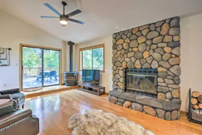 10 Acres w/ Stunning Views: Apple Hill Home! - Image 3