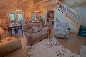 Poppy’s Place Cabin - Image 4