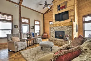 Private Clark Ranch Retreat w/ Mountain Views! - Image 2