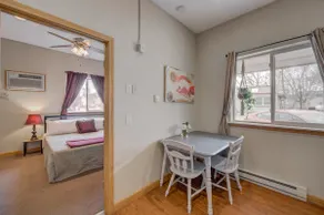 Dewdrop Condo - Spacious Studio For 2 By Beach! - Image 4