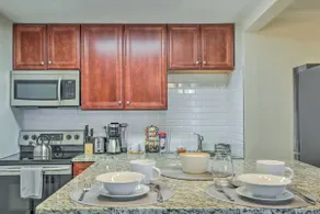 Cozy Downtown Atlanta Condo - Image 3