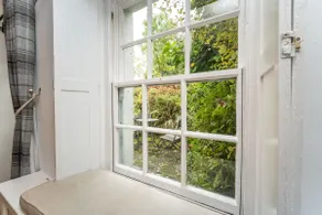 Barf Cottage - Image 5
