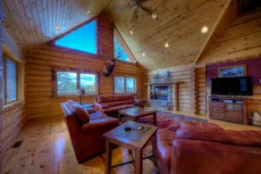 Black Diamond Lodge - Image 2