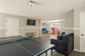 Blue Dog Inn - Game Room/Entertainment Room - Image 3