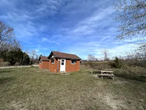 Cabin in Little Cove Adventure park, Tobermory  Cabin 14 - Image 2