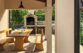 Nice apartment in Cres with kitchen - Image 2