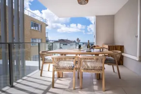 Modern Seaside Oasis in Kings Beach - Image 4