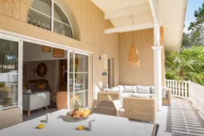 great family villa in an exceptional setting - Image 4
