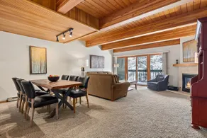 Riverside Condos A102 by AvantStay - Image 3