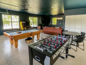 NEW - Heated Pool - Hot Tub - Game Room - Sauna - 20 Mins to GVL - Image 5