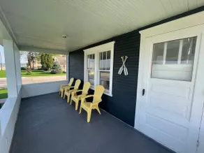 3 Bedroom home (sleeps 8) - Image 3