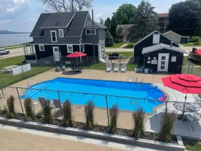 3 Bedroom home (sleeps 8) - Image 5