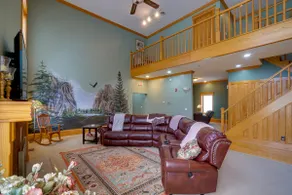 Hot Tub & Private Pond! Spacious McArthur Home - Image 5