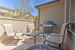 'Blue Sky Get-a-Way' Townhome w/ Patio, Grill - Image 2