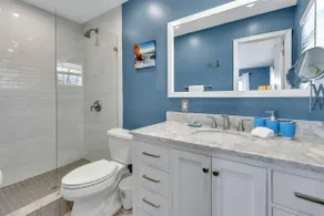 AquaDome:Near Beach & Screened Private Patio - Image 4
