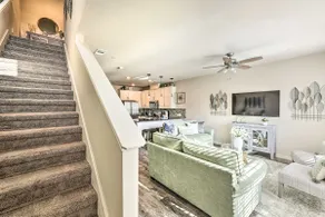 Brand-New Townhome Near UNT/TWU & The Square! - Image 4