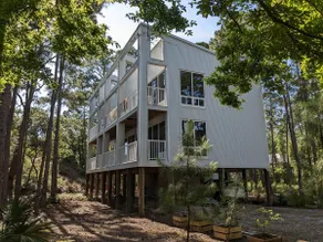 055 Bough House - Image 3