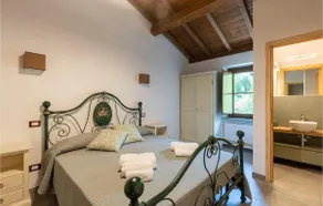 Mysigt hem i Sant'Arcangelo med. - Image 5