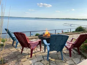 Million Dollar Views On Lake Koshkonong- Newly Listed - Image 2
