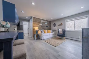 Lake Michigan Shoreline Retreat: Charming One-Bedr - Image 4