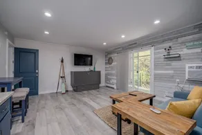 Lakeside Serenity: 1BD Villa with Private Deck - Image 4