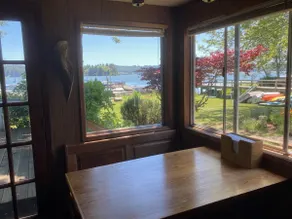 Lakefront Cabin - Image 4