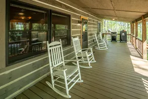 Grey Fox Cabin between Boone and Blowing Rock - Image 2