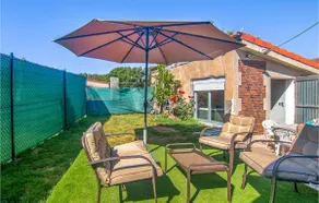 Nice Home In A Peroxa With House A Panoramic View - Image 2