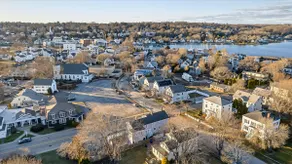 Historic Mystic Home, Walk to Seaport & Downtown - Image 4