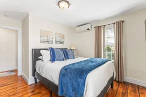 Historic Mystic Home, Walk to Seaport & Downtown - Image 2