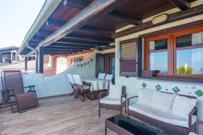The Terrace overlooking the sea - Image 4