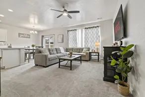 *FirePit*King*Parking*1600ft²*Smart TV*W/D - Image 4