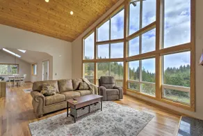 Idyllic Retreat ~ 20 Mi to Olympic National Park! - Image 5