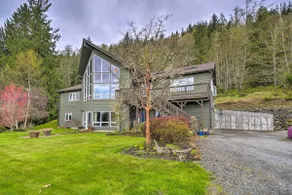 Idyllic Retreat ~ 20 Mi to Olympic National Park! - Image 2