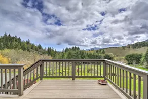 Idyllic Retreat ~ 20 Mi to Olympic National Park! - Image 3