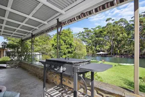 Lake Frontage at Lake Tabourie - Image 4