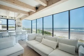 Forest Edge Beach House: New Oceanfront Luxury - Image 3