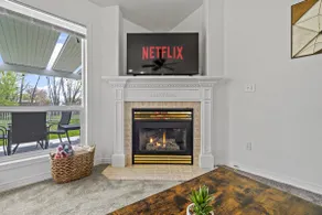 *Backyard*King*Parking*100Mbps*Smart TV*Bbq*W/D - Image 2