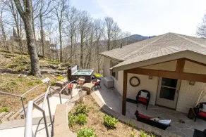 High-Elevation Luxury Retreat - Image 3