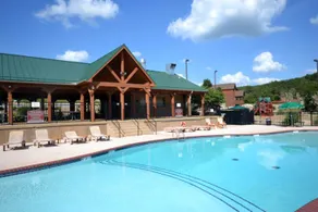 Birdie Lane Beauty - Golf Pools Gym & More - Image 3