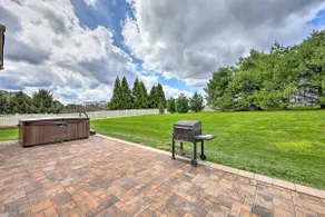 Dayton House w/ Private Hot Tub, Patio, Grill - Image 2