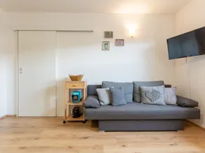 Very well cared flat, within walking distance of the centre - Image 4