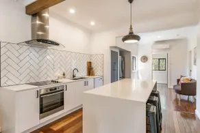 THE Elks - Pet Friendly Home in Town - Holiday Yamba - Image 2