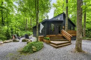 Romantic Smoky Mountain Getaway • Blackbear Lodge - Image 3