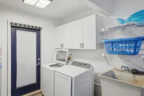 Heated saltwater pool | Pet Friendly | Family home - Image 3