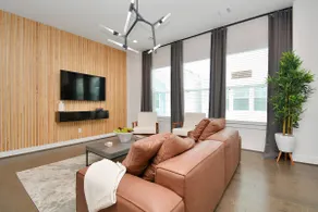 Spirehaven | A perfect Houston Getaway - Image 2