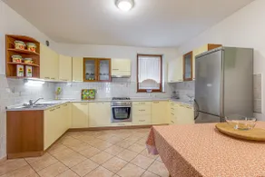 Vrtin Vineyard Family Retreat - by Happy Rentals - Image 5