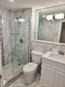 12K - You`ll love this 1 BD 1 BA condominium in th - Image 2